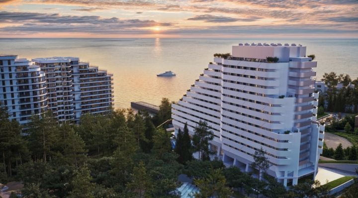 Cosmos Liner Hotel (Лайнер)